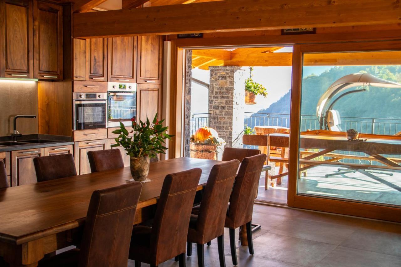 Sole Agriturismo Locatello Eksteriør billede